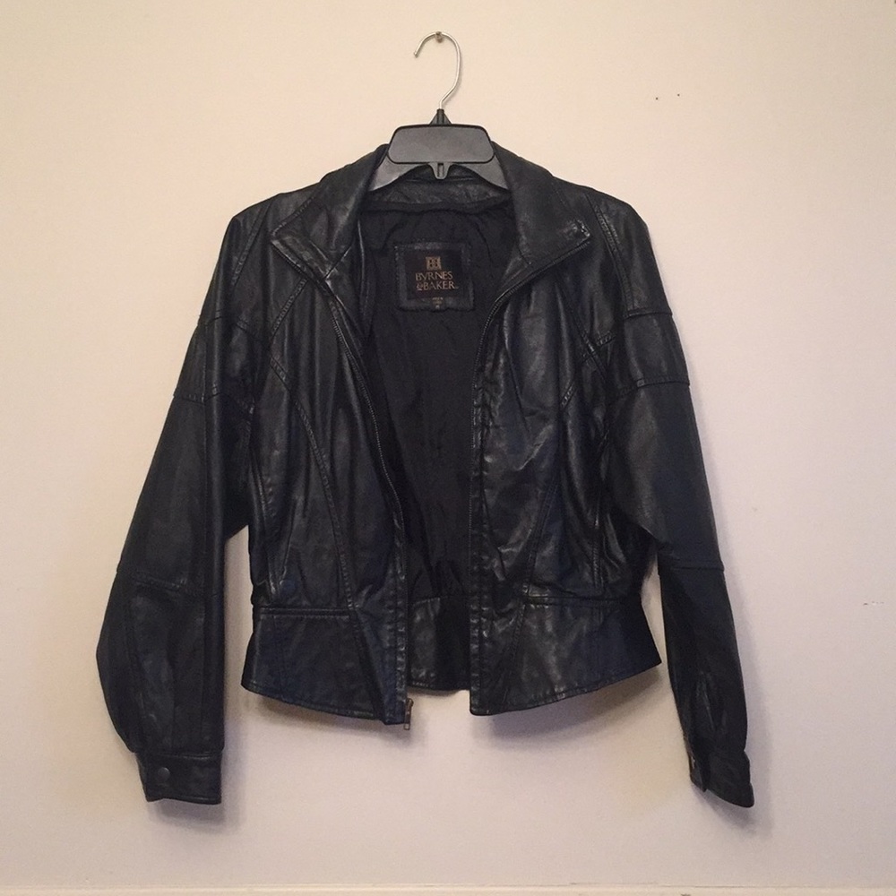 Vintage 100% leather Byrnes & Baker M Crop jacket
